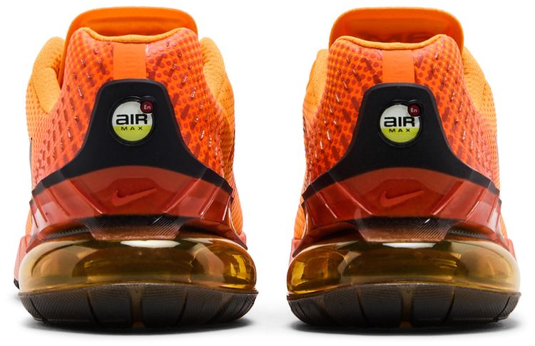 Nike Air Max Phoenix Total Orange