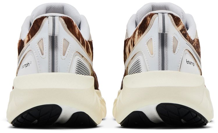 Wmns Nordstrom x Saucony Triumph 22 Brindle