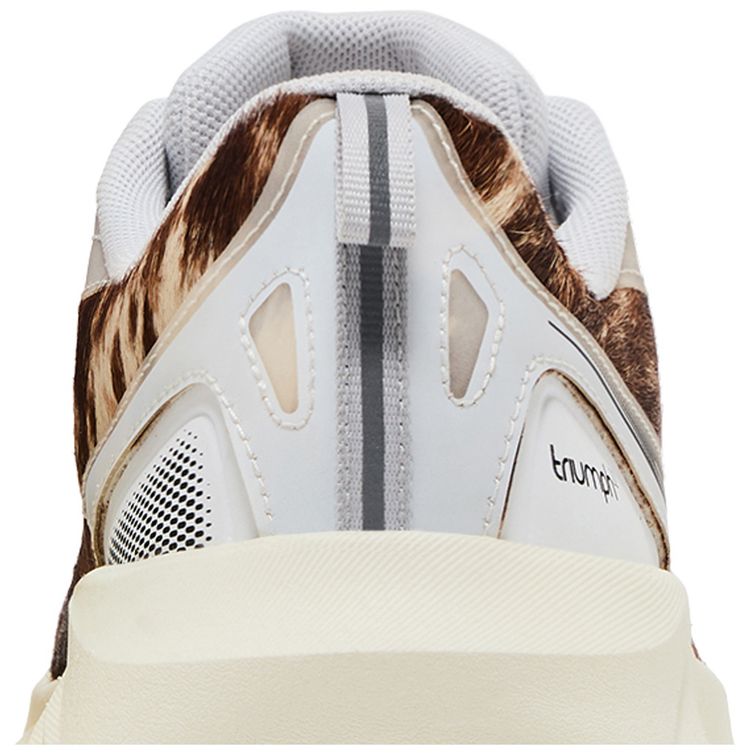 Wmns Nordstrom x Saucony Triumph 22 Brindle