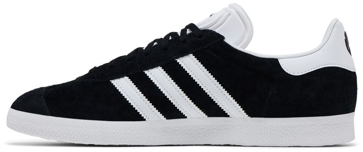 Newcastle United FC x adidas Gazelle Home Kit