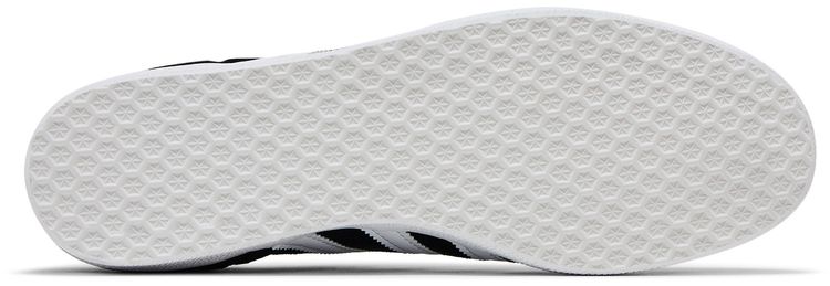 Newcastle United FC x adidas Gazelle Home Kit