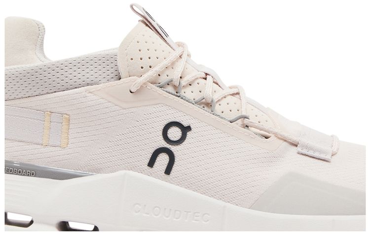 ON Wmns Cloudnova 2 Sand Fog