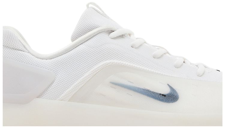 Nike Zoom Nyjah 4 SB White Black