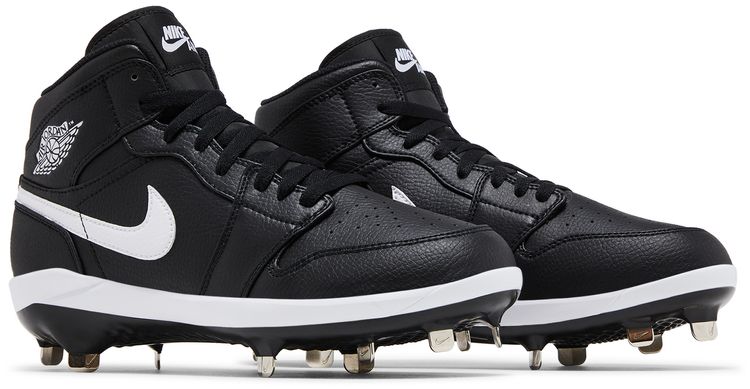 Air Jordan 1 Retro Metal Black White 2023