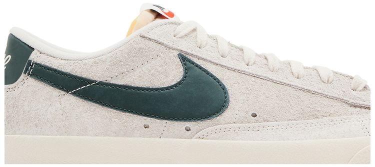 Nike Wmns Blazer Low 77 Vintage Phantom Vintage Green