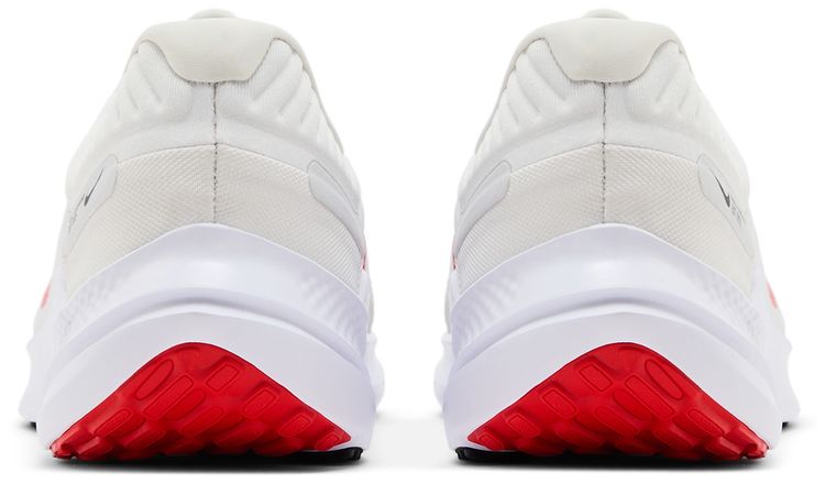 Nike Quest 5 Platinum Tint Light Crimson