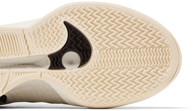 Nike Wmns Sabrina 2 EP Relentless