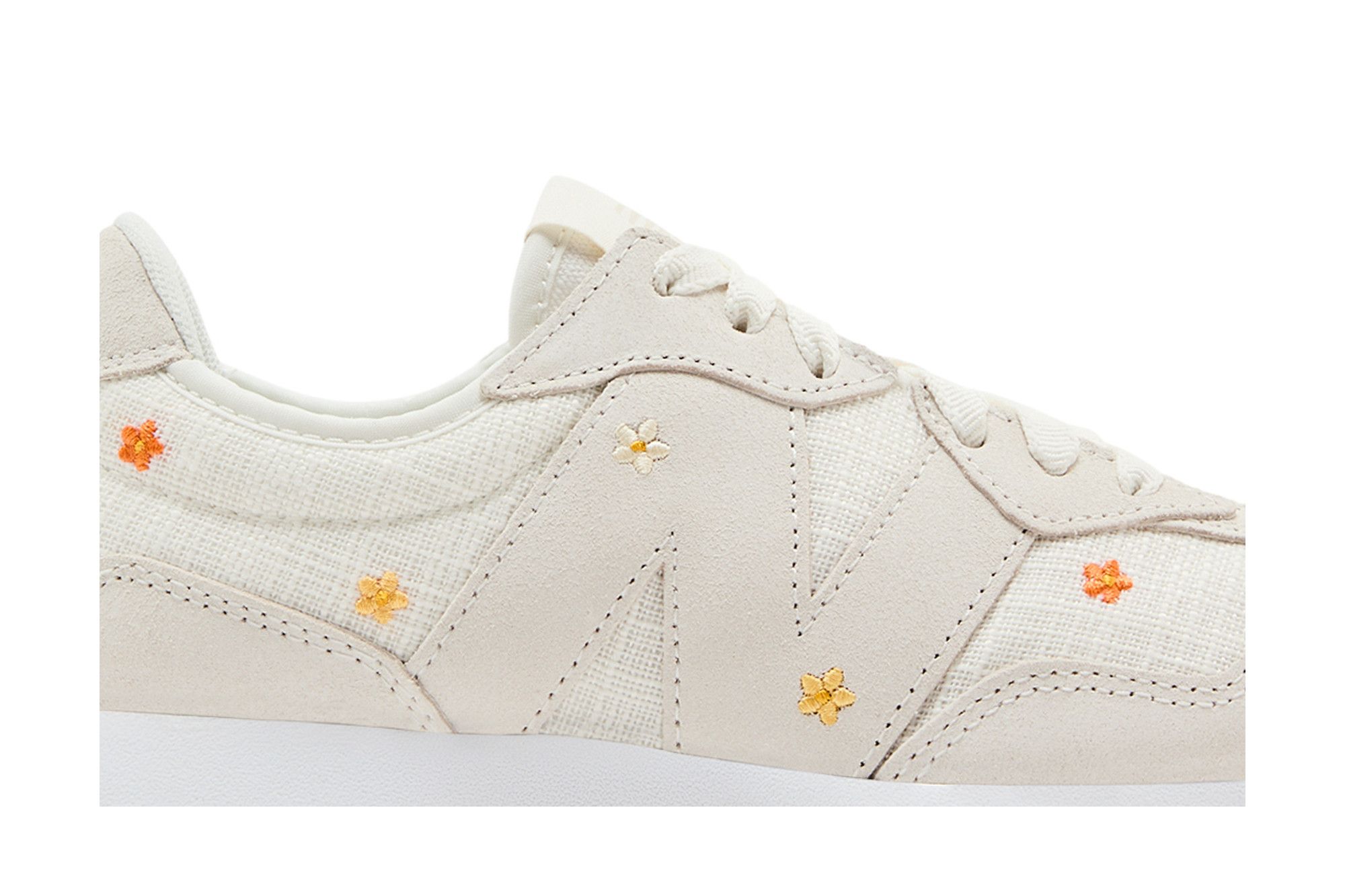 Buy New Balance Wmns 327 'Sea Salt Floral Embroidery' - WS327DCA