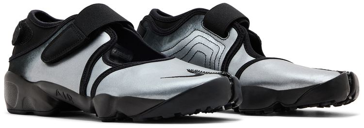 Nike Wmns Air Rift Metallic Silver