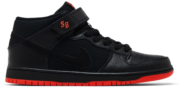 Nike Dunk Mid Pro SB Halloween