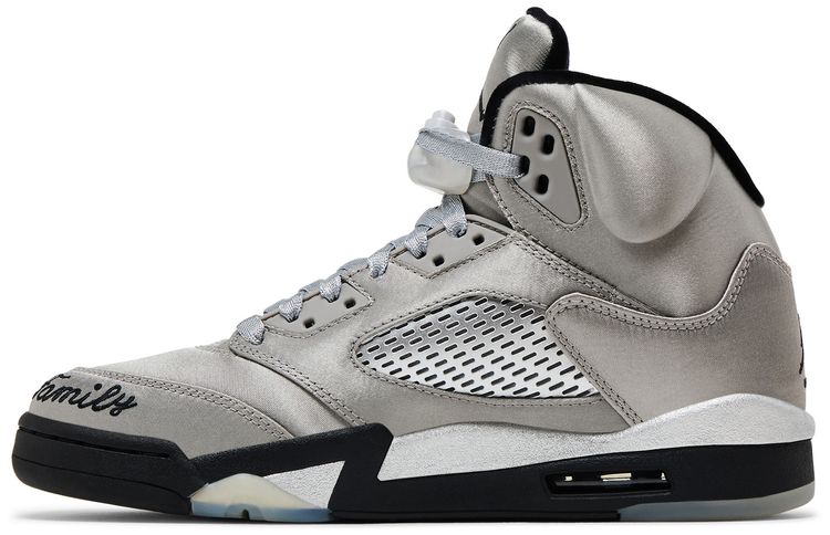 Wmns Air Jordan 5 Retro Wings