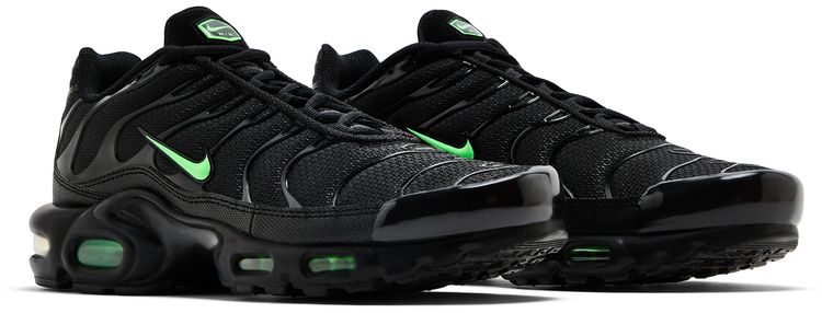 Nike Air Max Plus Green Strike