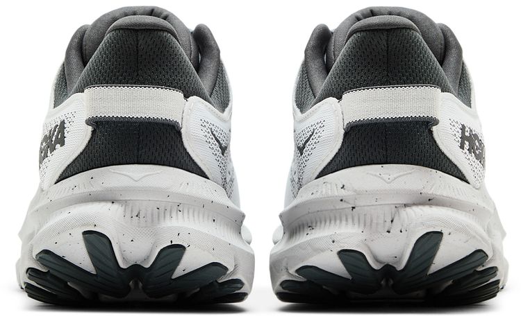 HOKA Kawana 2 Stardust