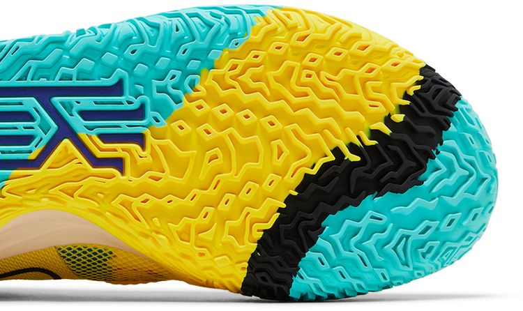 Nike Kyrie 7 1 World 1 People