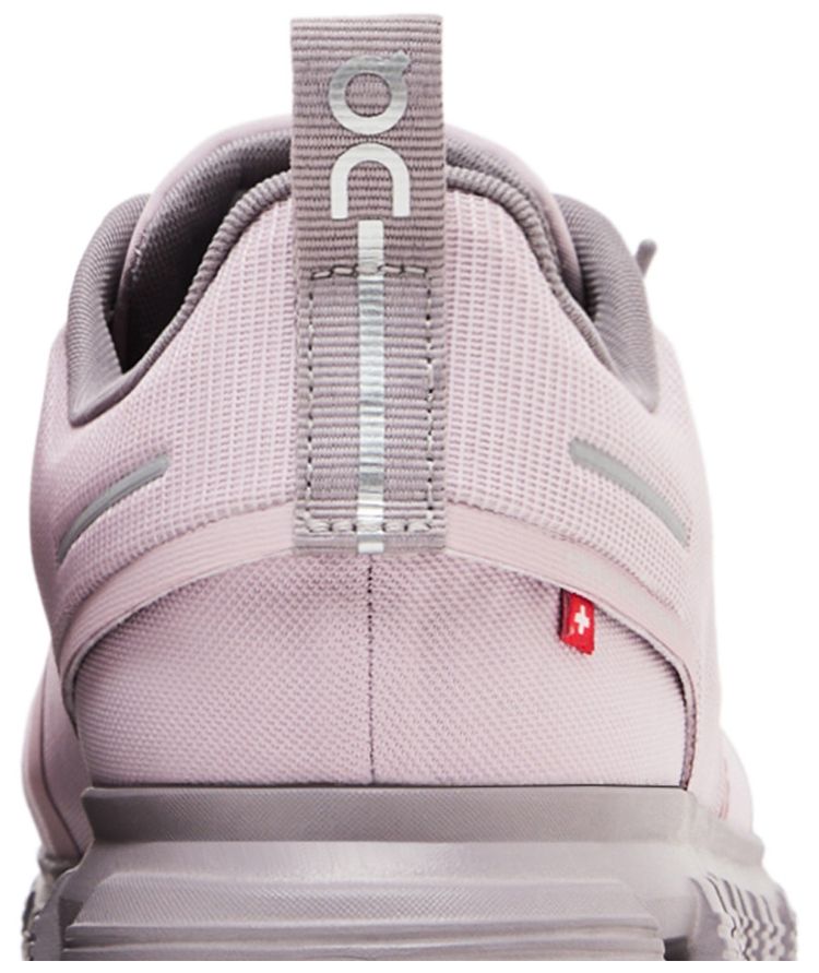 ON Wmns Cloud 6 Waterproof Mauve Zinc