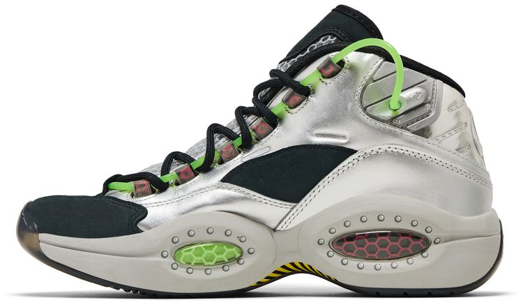 Reebok Illuminations Minions x Question Mid Grus Lab