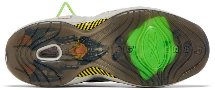 Reebok Illuminations Minions x Question Mid Grus Lab