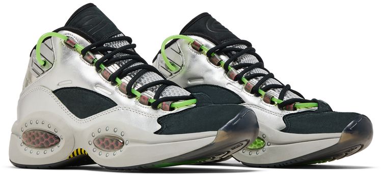 Reebok Illuminations Minions x Question Mid Grus Lab