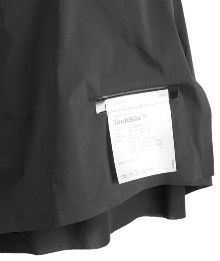 SATISFY Techsilk 25 Shorts Black