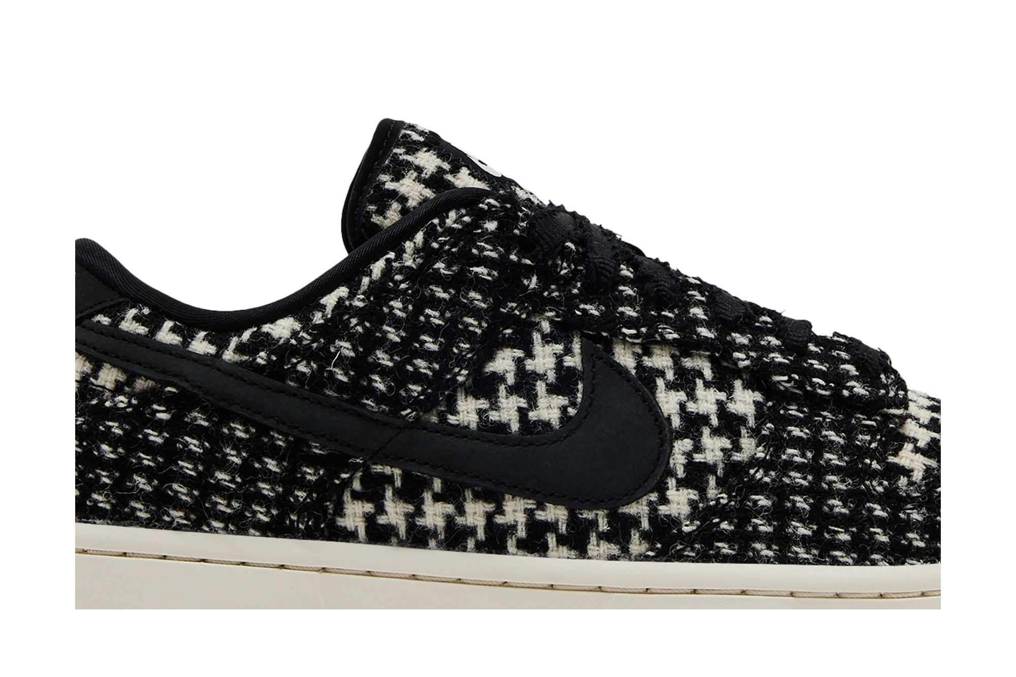 Buy Harris Tweed x Wmns Dunk Low 'Black Phantom' - HQ5036