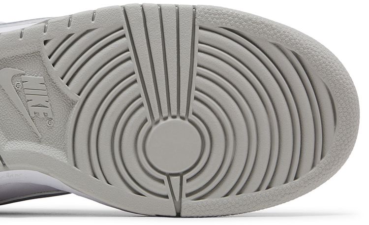 Supreme x Nike Dunk Low SB White Metallic Silver