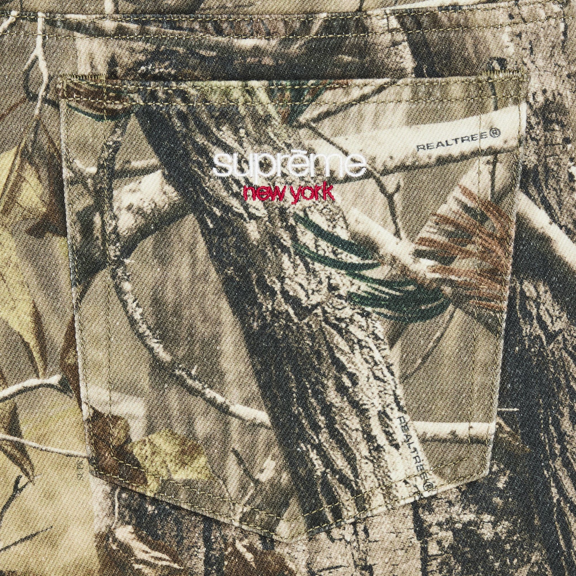 Supreme Baggy Jean Realtree® AP Camo 36 Supreme Baggy Jean Realtree AP Camo 36 - メルカリ