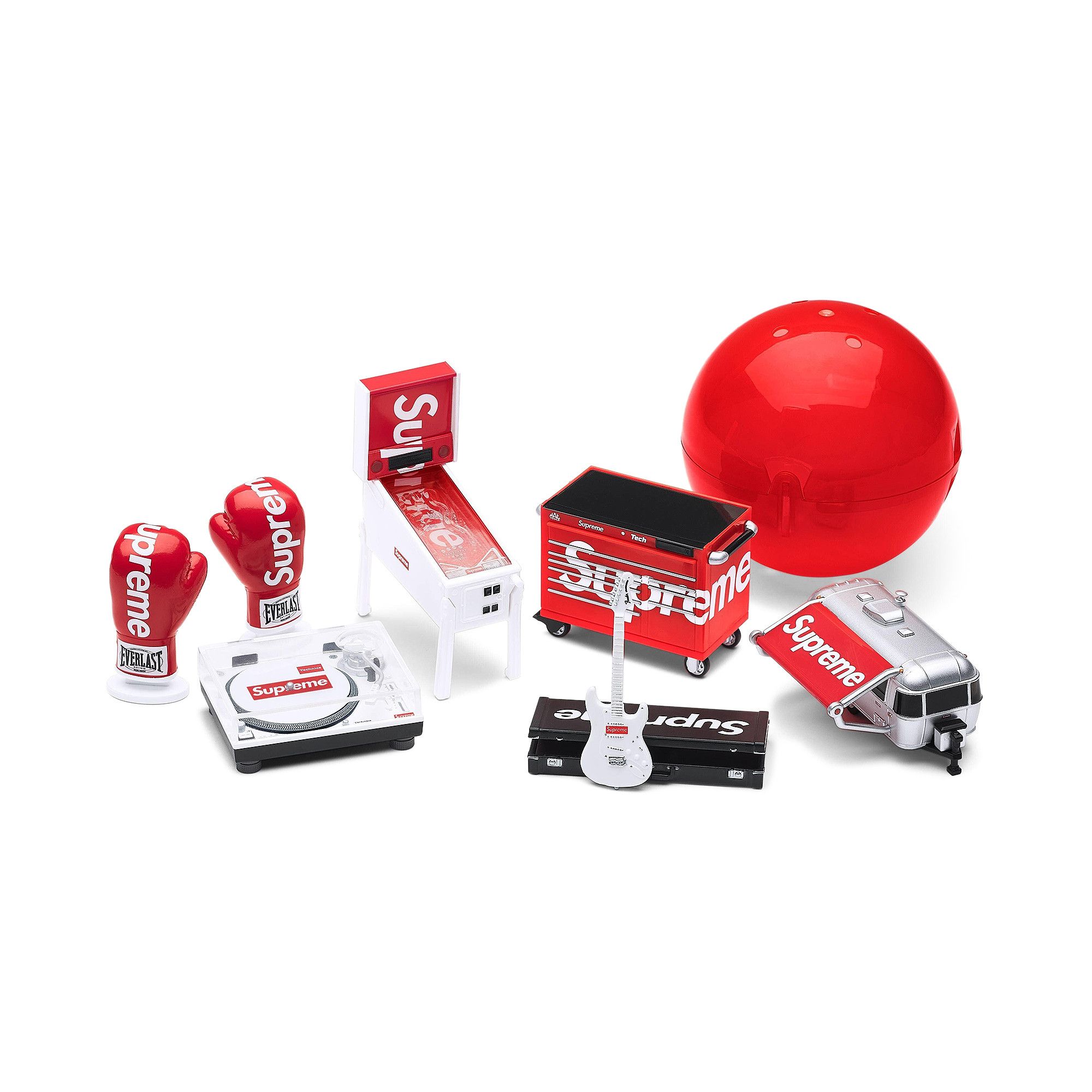 Supreme Bandai Gashapon Machine 6セット Supreme Bandai Gashapon Machine 6セット - メルカリ