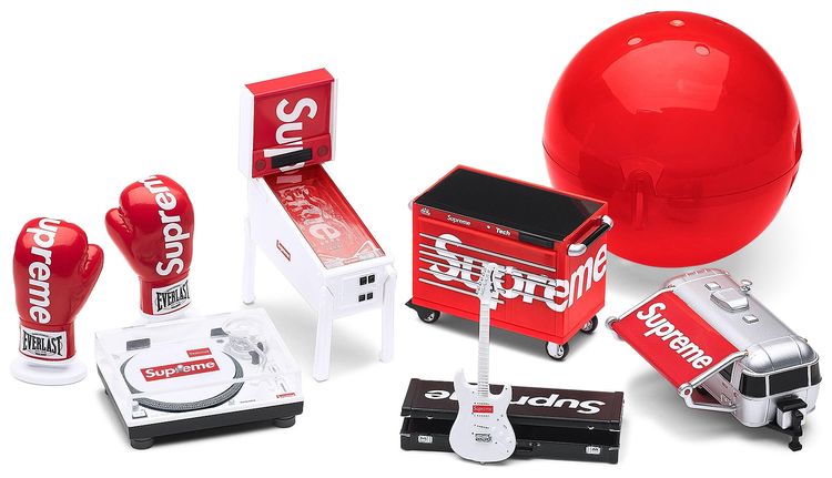 Supreme x Bandai Gashapon Machine Mystery Prize Red