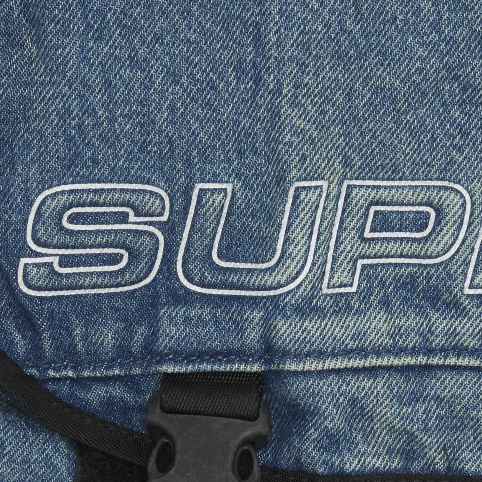 Buy Supreme Denim Messenger Bag 'Washed Indigo' - FW25B14
