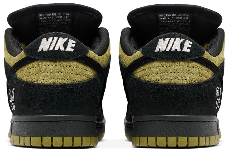 Supreme x Nike Dunk Low SB Camper Green