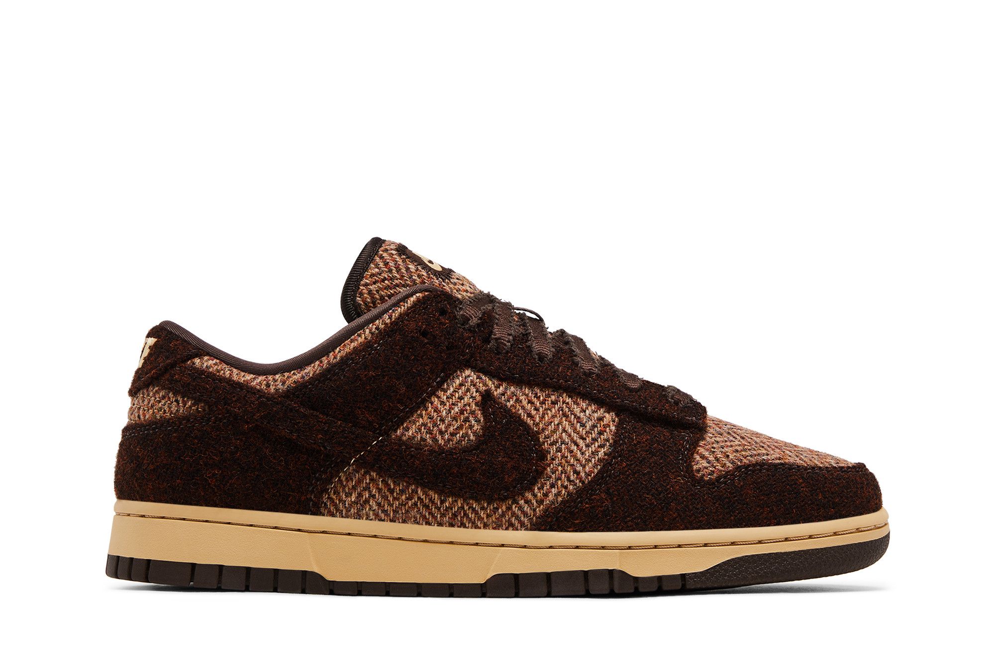 Buy Harris Tweed x Nike Wmns Dunk Low 'Sesame' - IO0052 200 | GOAT
