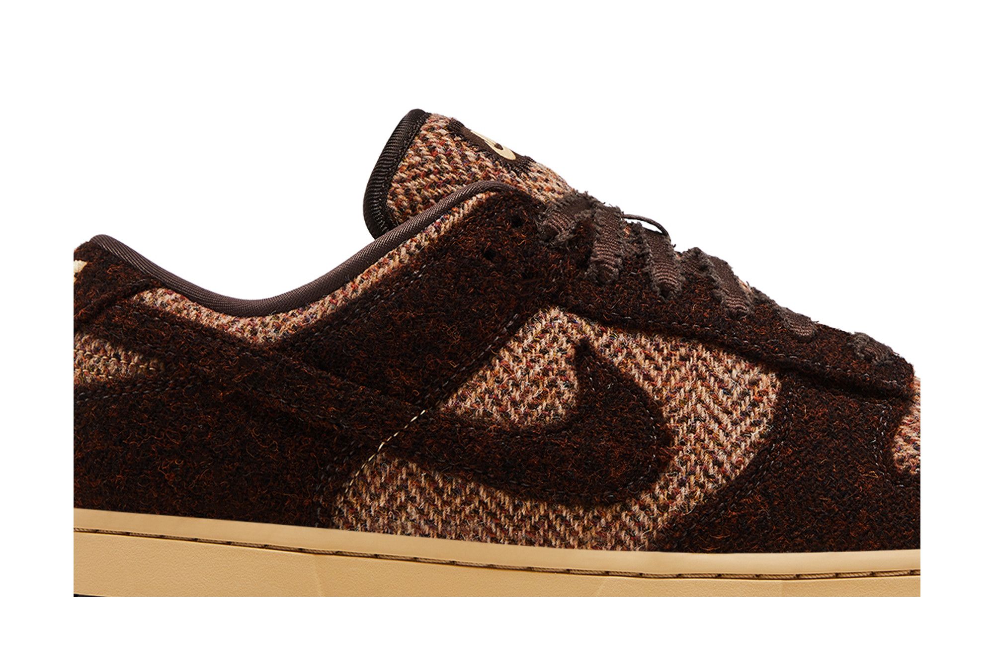 Buy Harris Tweed x Nike Wmns Dunk Low 'Sesame' - IO0052 200 | GOAT