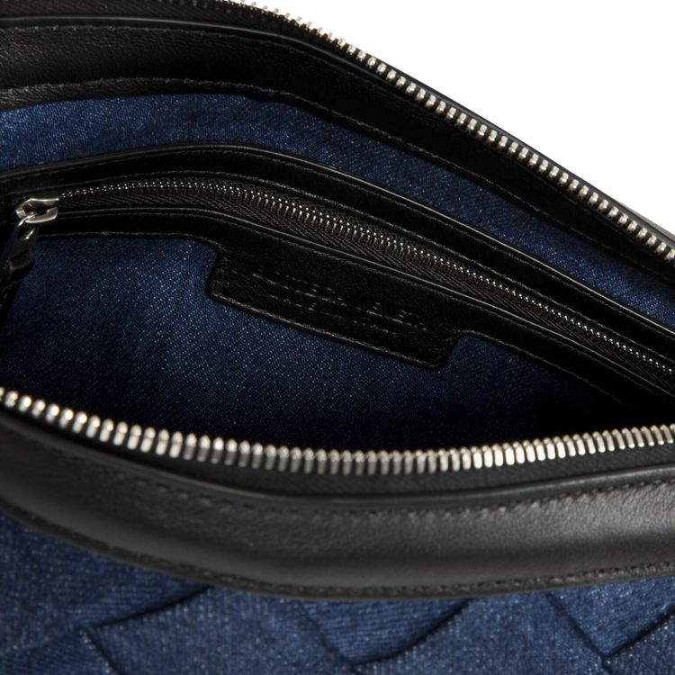 Bottega Veneta Zipped Messenger Bag IndigoBlackSilver