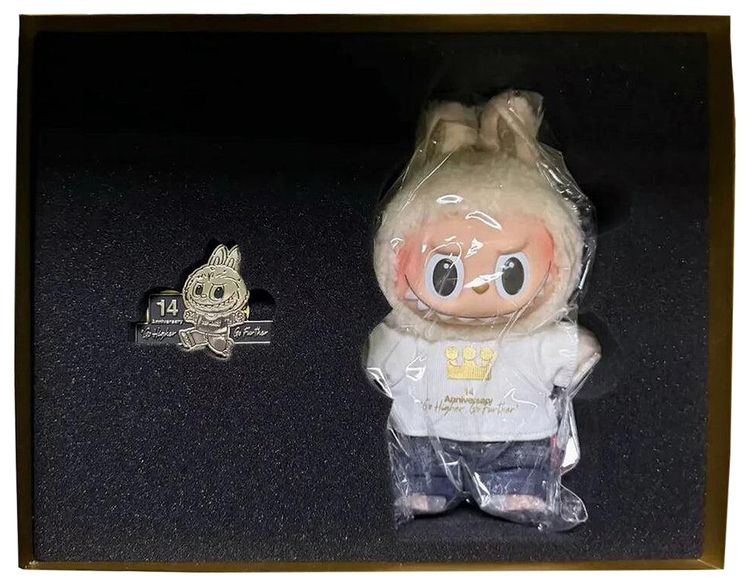Pop Mart 14th Anniversary Labubu Vinyl Face Figure Sealed Gift Box White