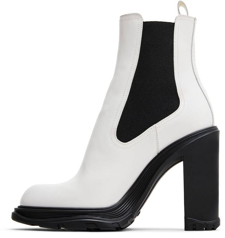 Alexander McQueen Wmns Tread Slick Heeled Chelsea Boot Ivory Black