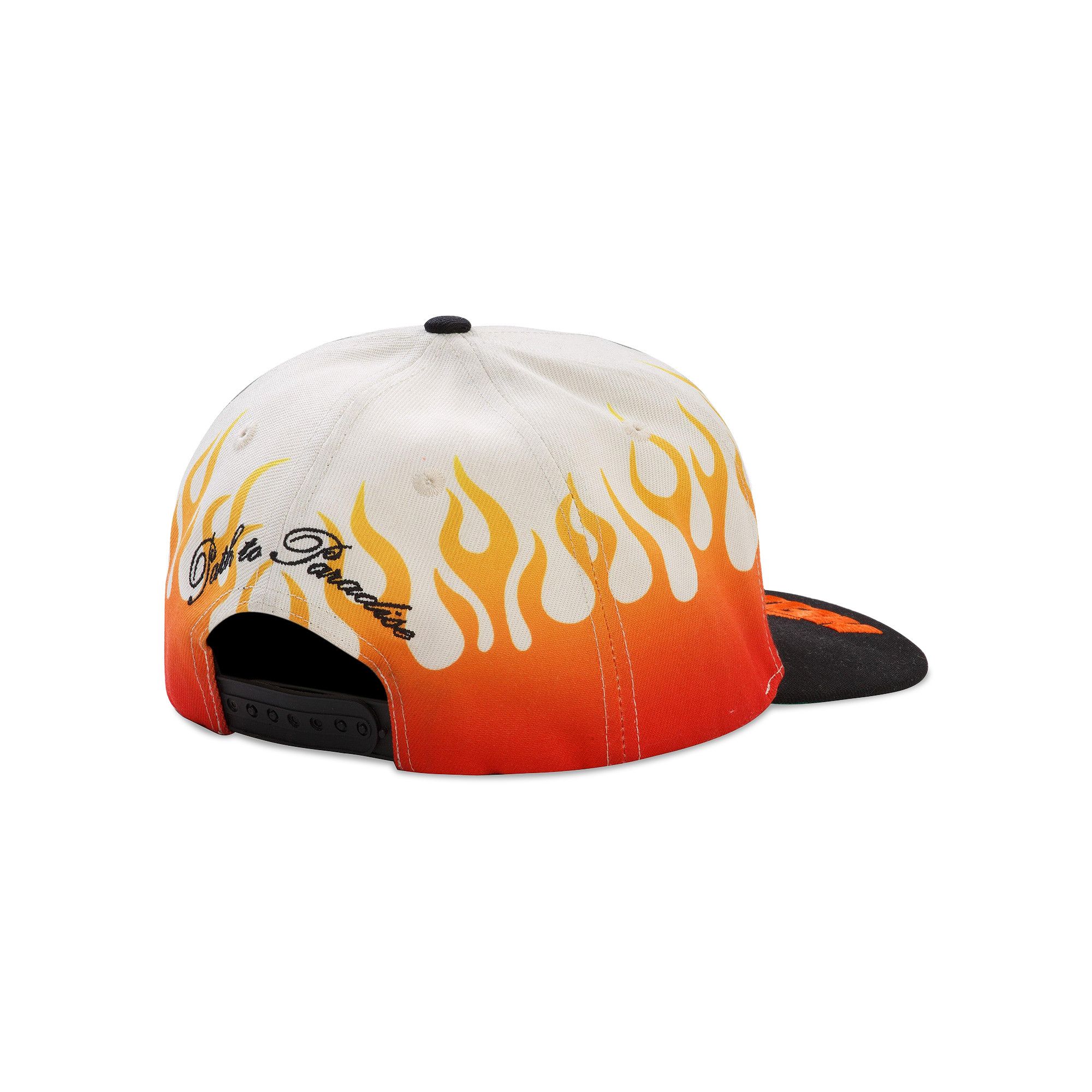 HELLSTAR フレイムデザインキャップ ブラック1/4 Hellstar Flame Vintage Snapback Hat Cream/Navy - SS24 - US