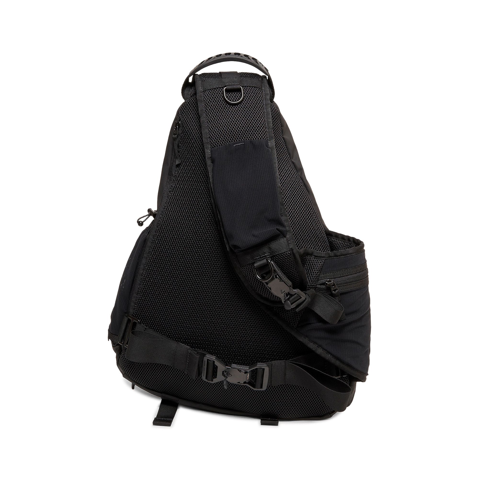 Buy Oakley Latitude Sling Pack 'Blackout' - FOS901806 02E | GOAT