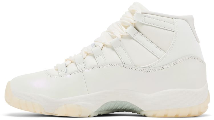 Wmns Air Jordan 11 Retro Pearl  Grand Finale