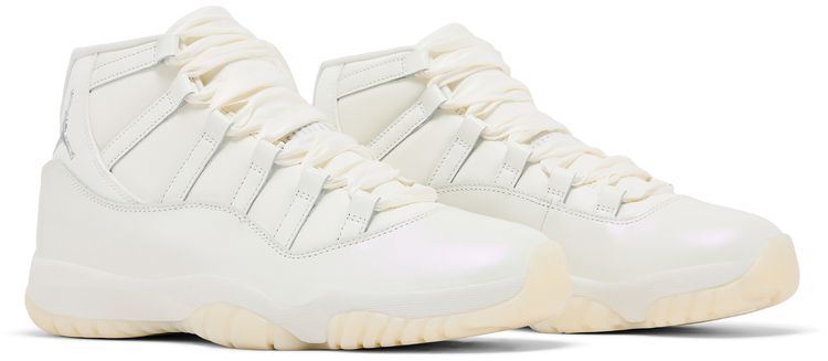 Wmns Air Jordan 11 Retro Pearl  Grand Finale