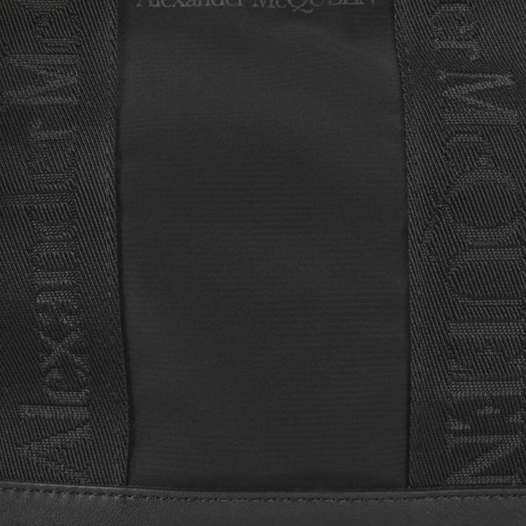 Alexander McQueen Skull Print Shoulder Bag Black