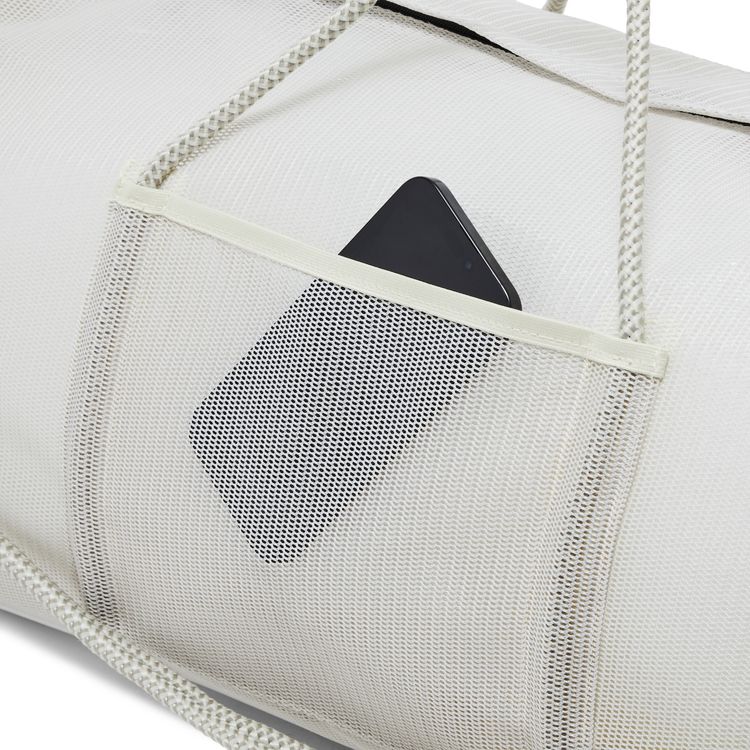 Flight Club Ventilated Gym Bag Cream