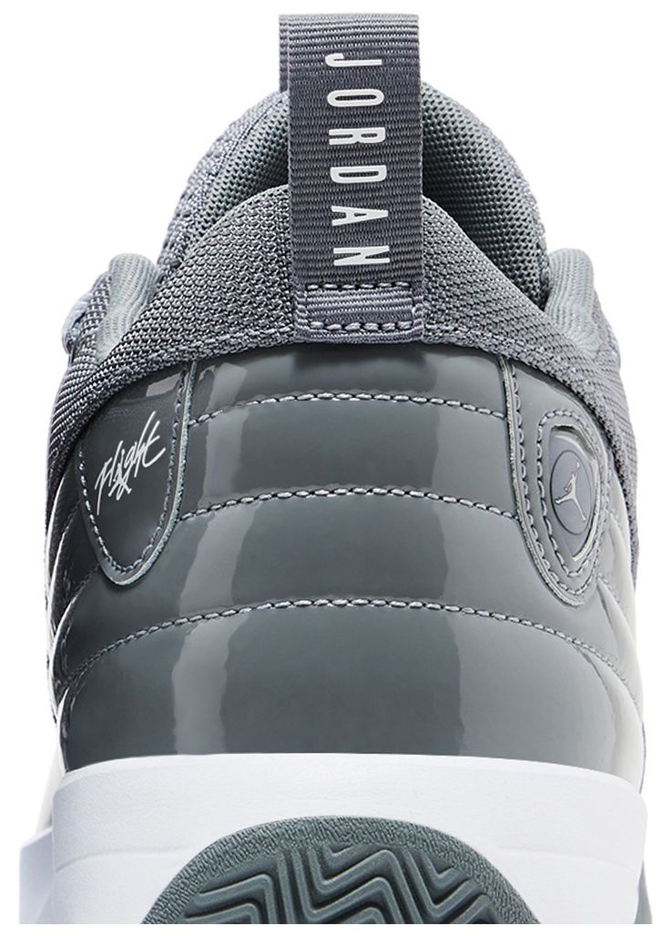 Air Jordan Max Aura 6 Cool Grey