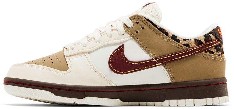 Nike Wmns Dunk Low Khaki Team Red