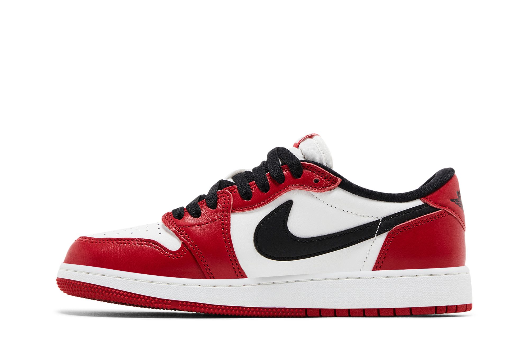 Buy Air Jordan 1 Retro Low OG GS 'Chicago' 2025 - HQ6999 600 | GOAT CA