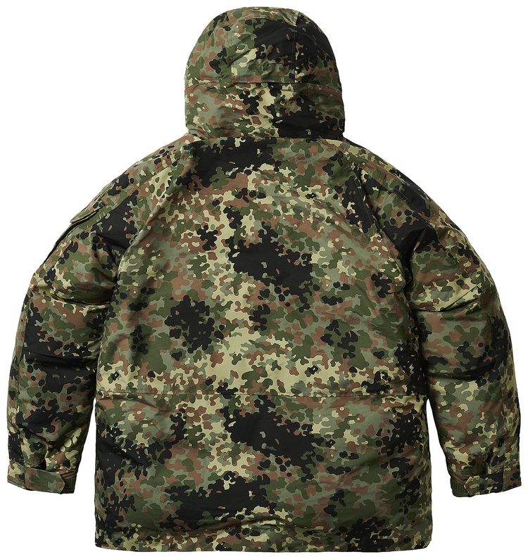 Palace GORE TEX Windstopper Down Parka Flecktarn Camo
