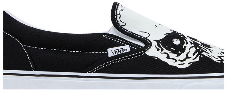 Vans Classic Slip On TM Glow Skull