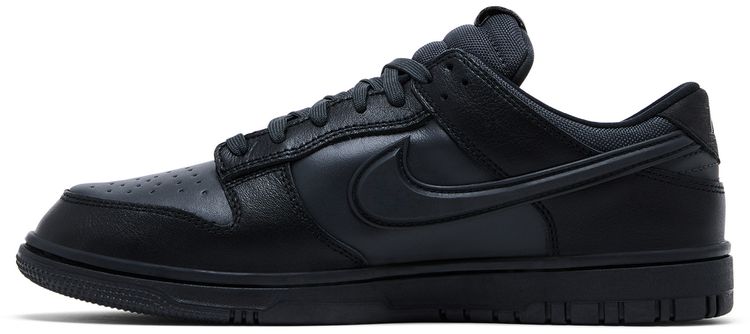 Nike Dunk Low GORE TEX Triple Black