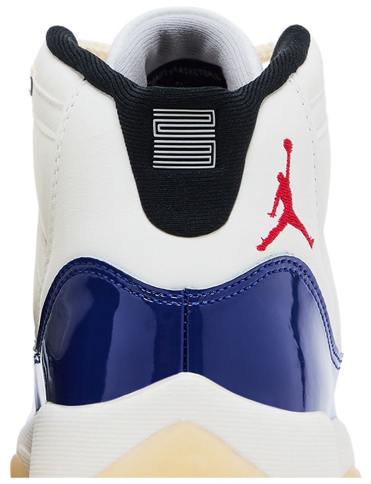 Air Jordan 11 GS Rare Air