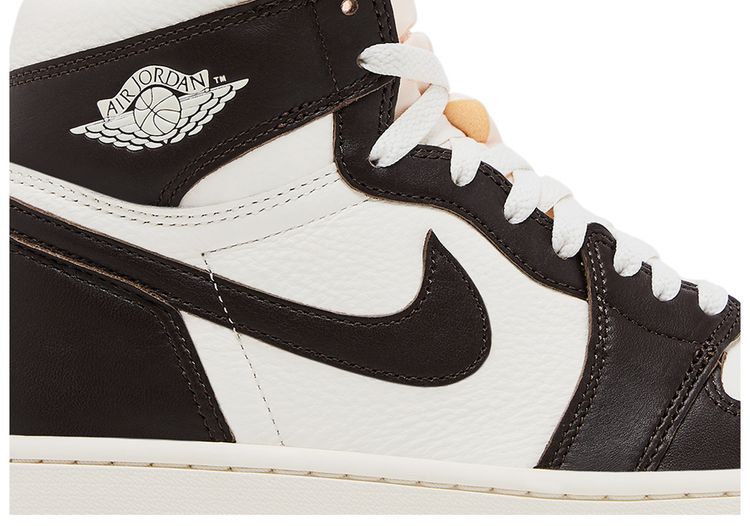 Wmns Air Jordan 1 Retro High OG Light Madder Root