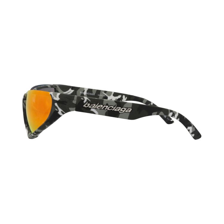 Buy Balenciaga Shield Frame Bio Injection Rilsan Sunglasses  display picture 1